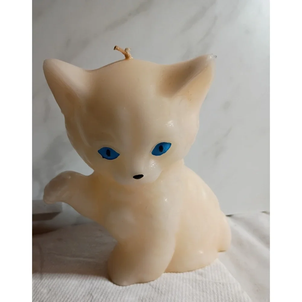 Vintage Kitten Candle Cream White Cat Figurine Blue Eyes Retro Kitsch Decor